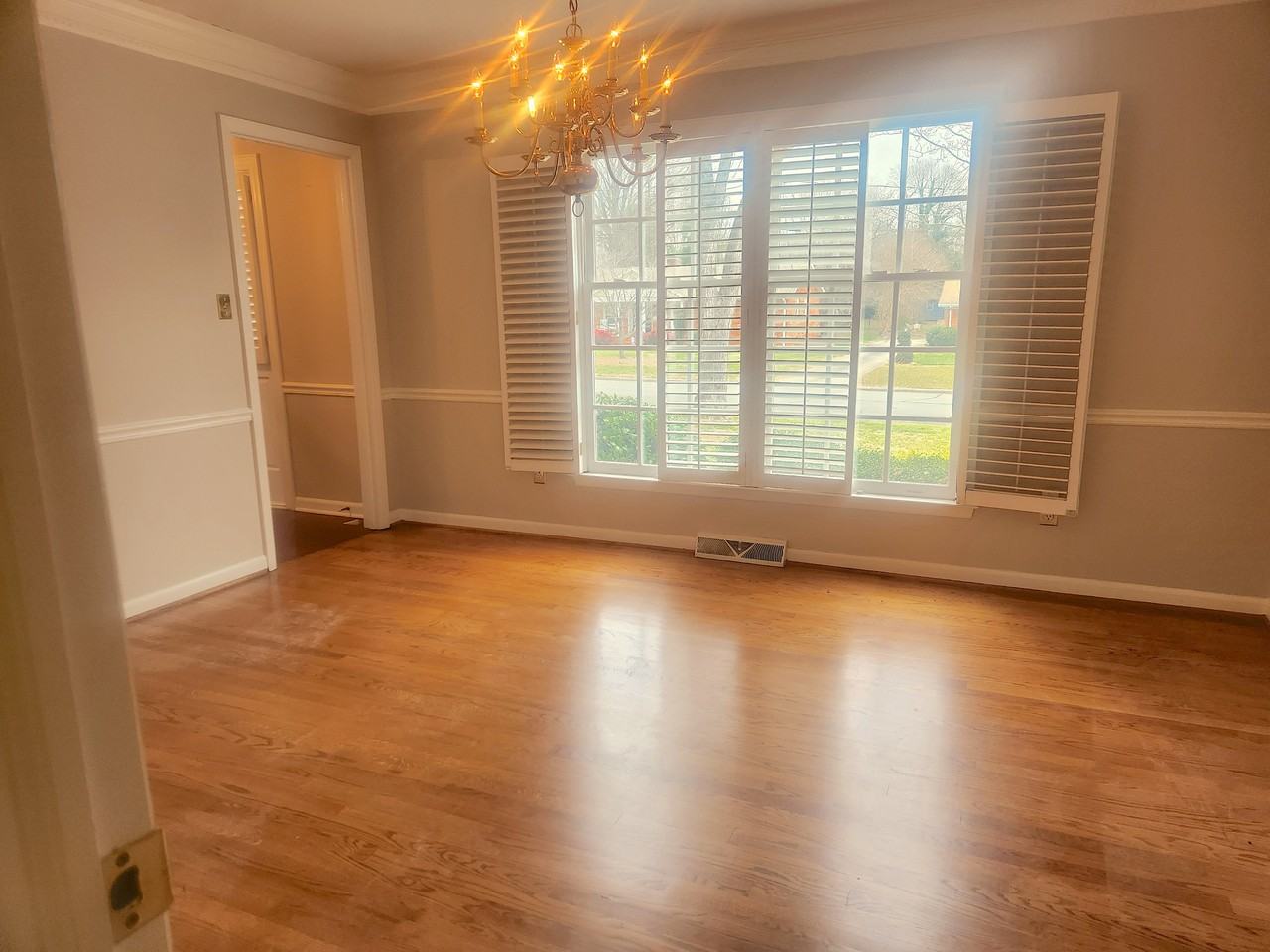 426 Devonshire Ln #NA - Photo 6 of 17