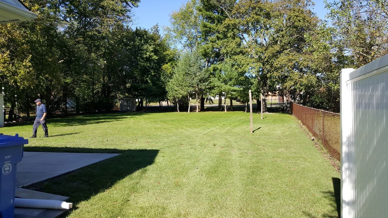 614 Fairmount Dr #NA - Photo 2 of 8