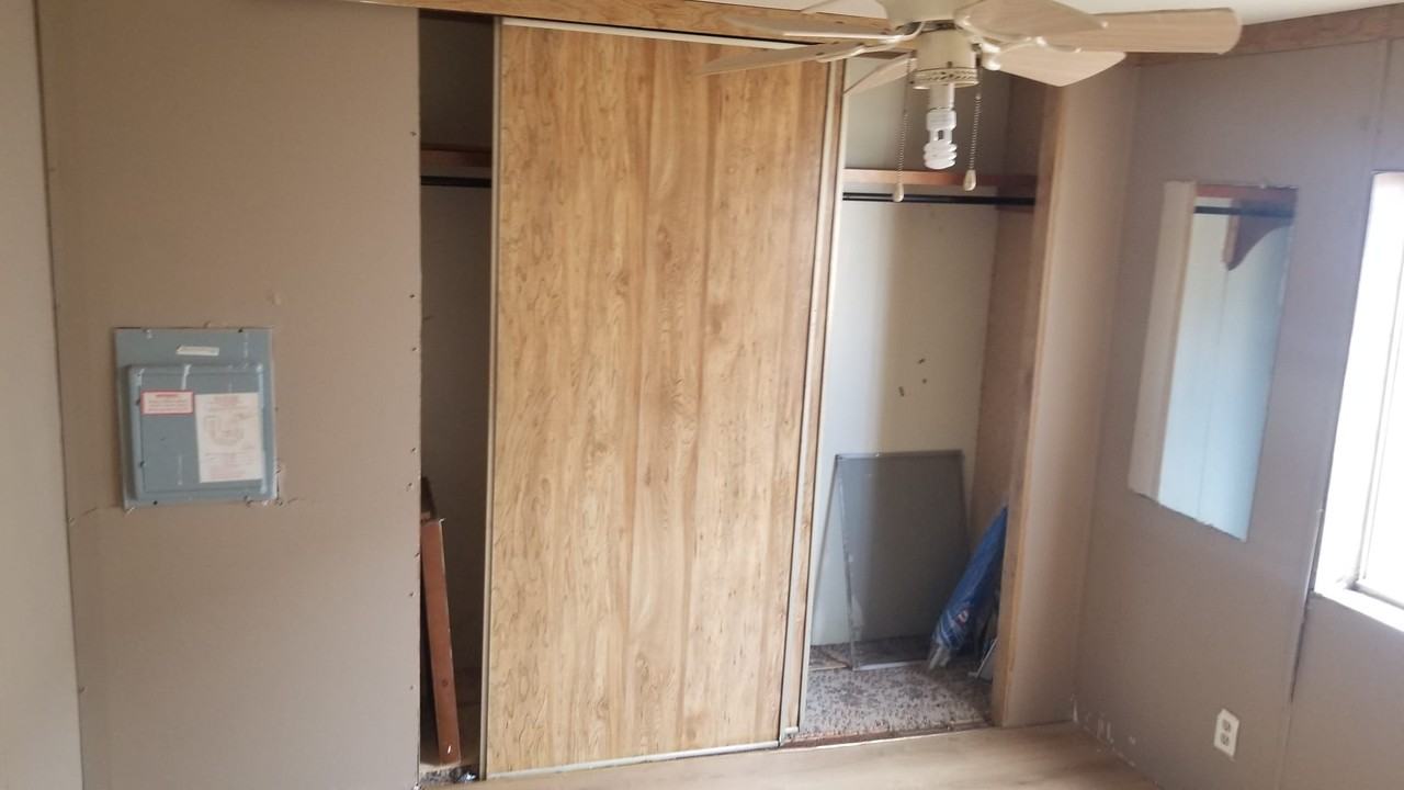 Olney's #3C - Photo 3 of 10