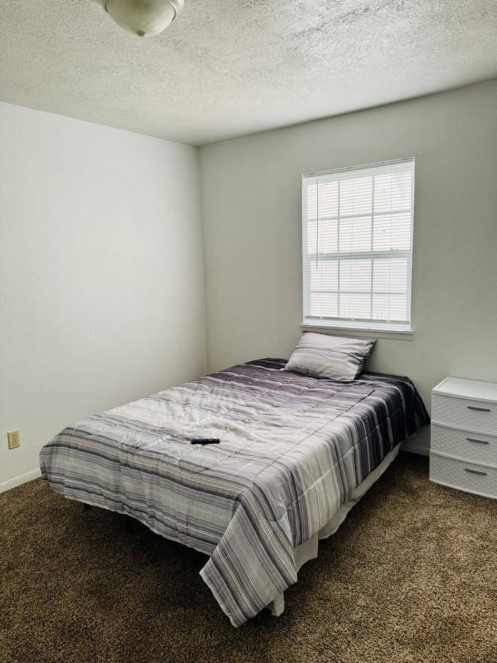519 Atlanta Ave #NA - Photo 2 of 15