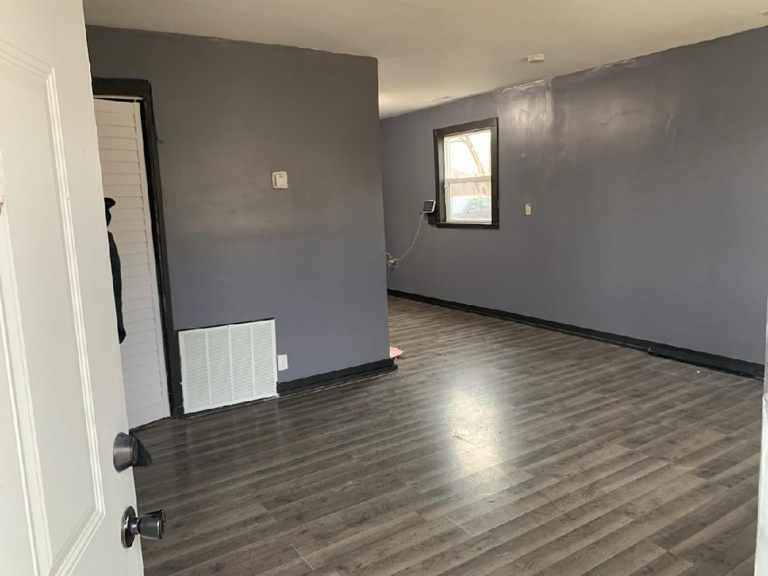 2001 Central Dr #NA - Photo 3 of 11