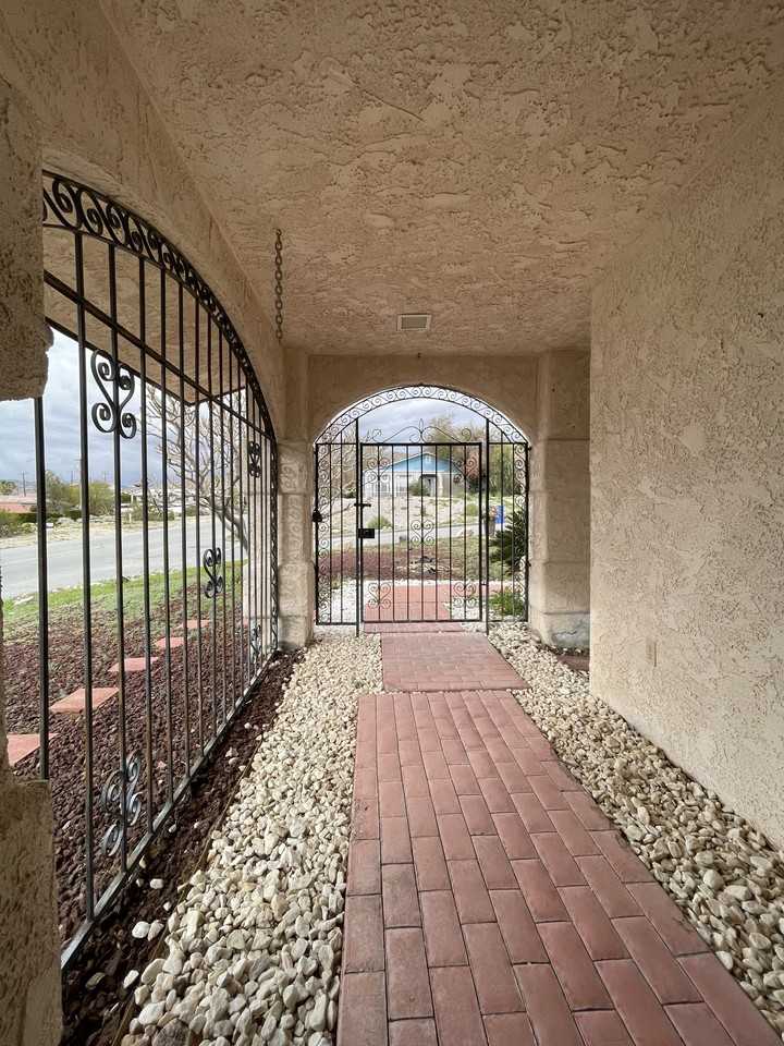 12800 Avenida La Vis #NA - Photo 2 of 18