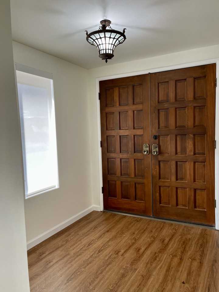 12800 Avenida La Vis #NA - Photo 3 of 18