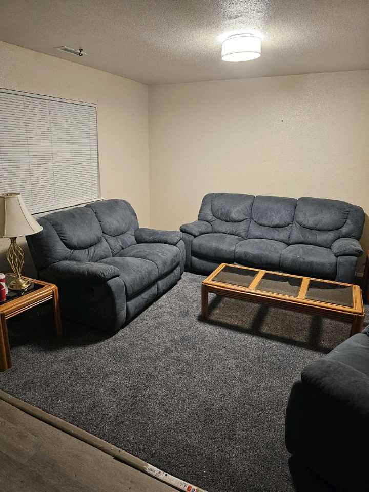 1012 Bowe Pl - Photo 2 of 16