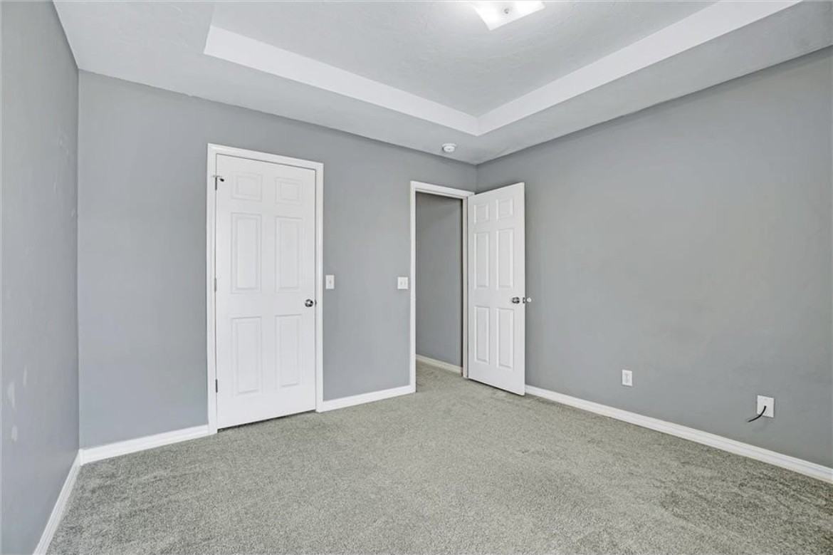 1600 Sommerset Pl #NA - Photo 2 of 14