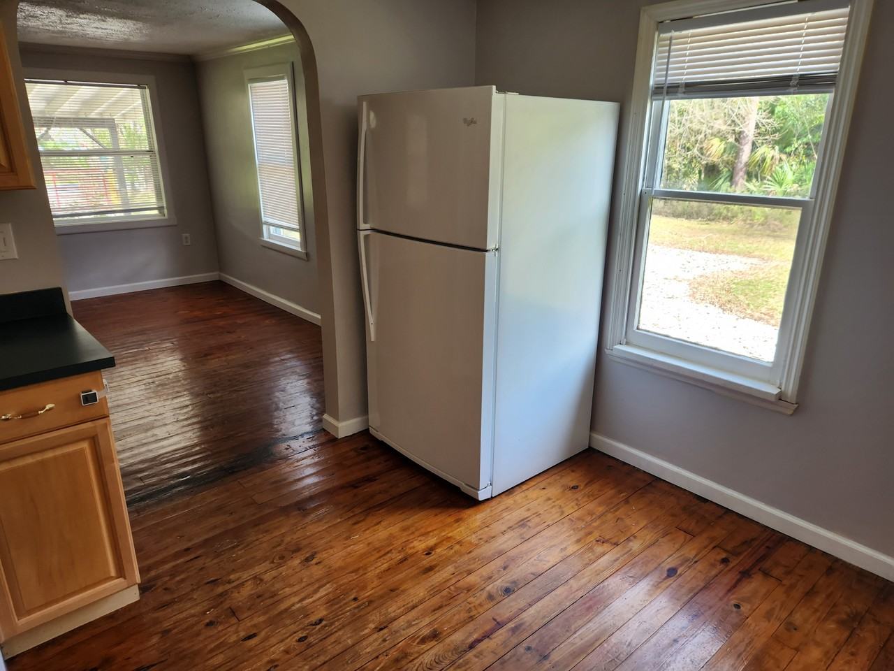 4045 Miami Ave #NA - Photo 2 of 7