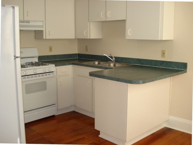 504 S Melville Ave #5 - Photo 3 of 7