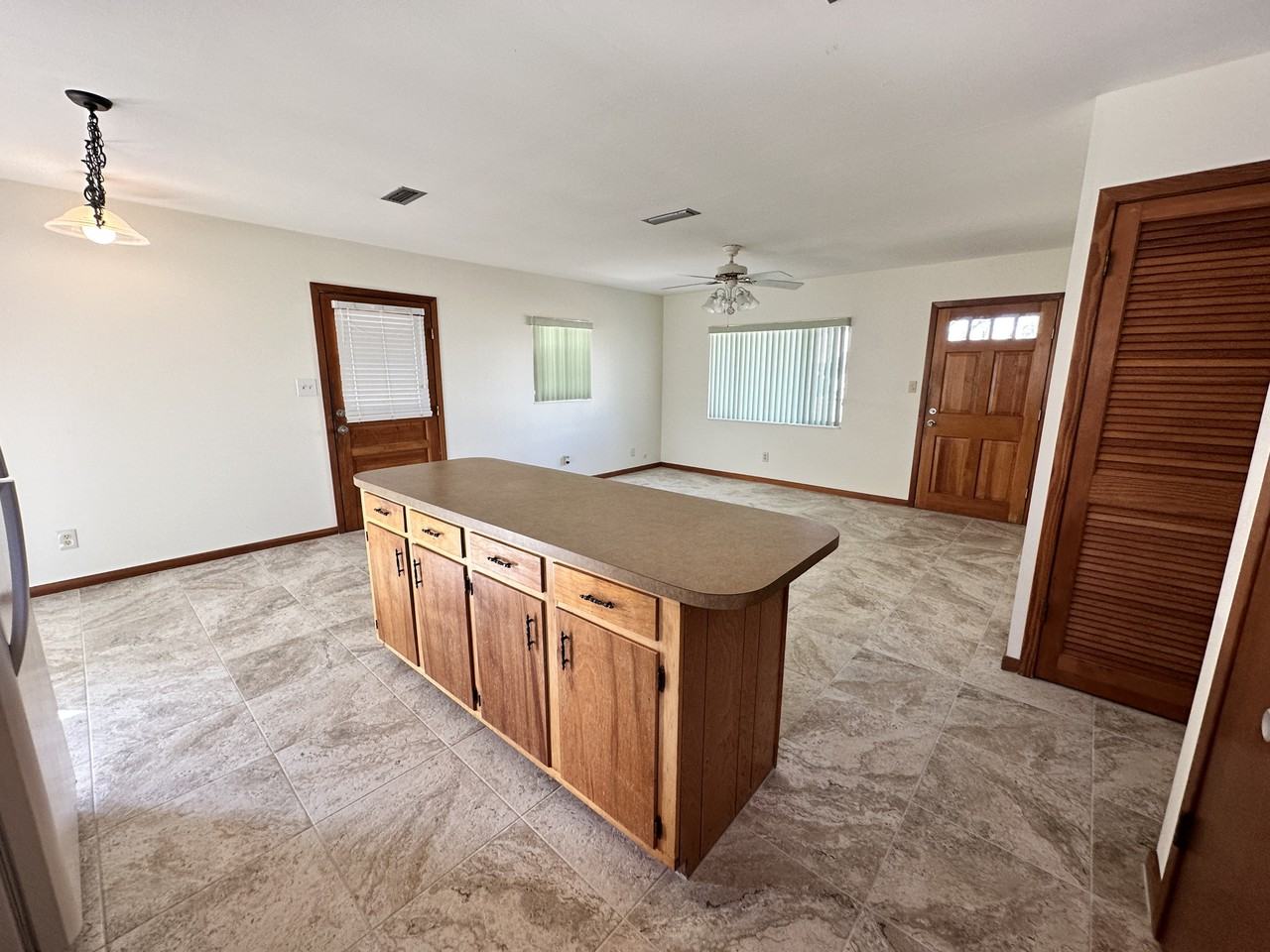 241 Belaire Dr #NA - Photo 3 of 15