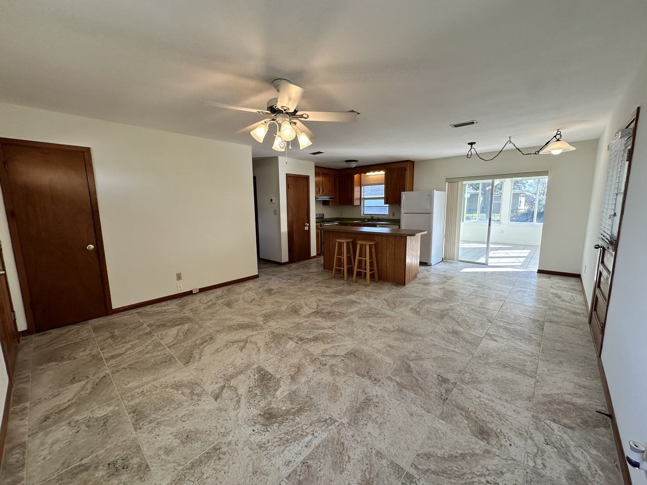 241 Belaire Dr #NA - Photo 4 of 15