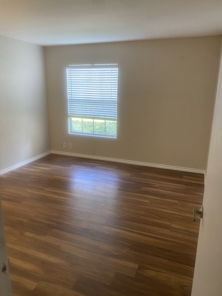 10898 Aderman Ave #195 - Photo 2 of 15