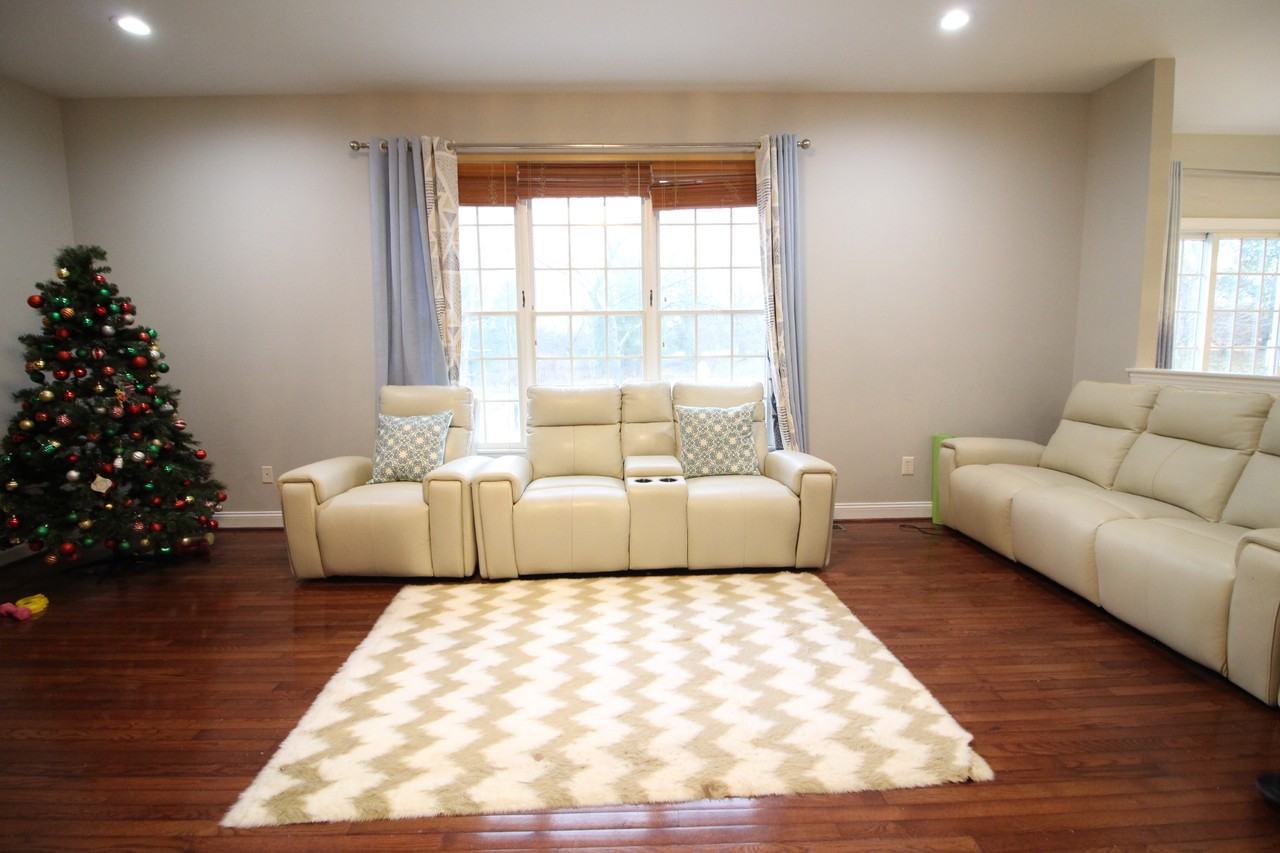 11 Emily Ct #NA - Photo 2 of 41