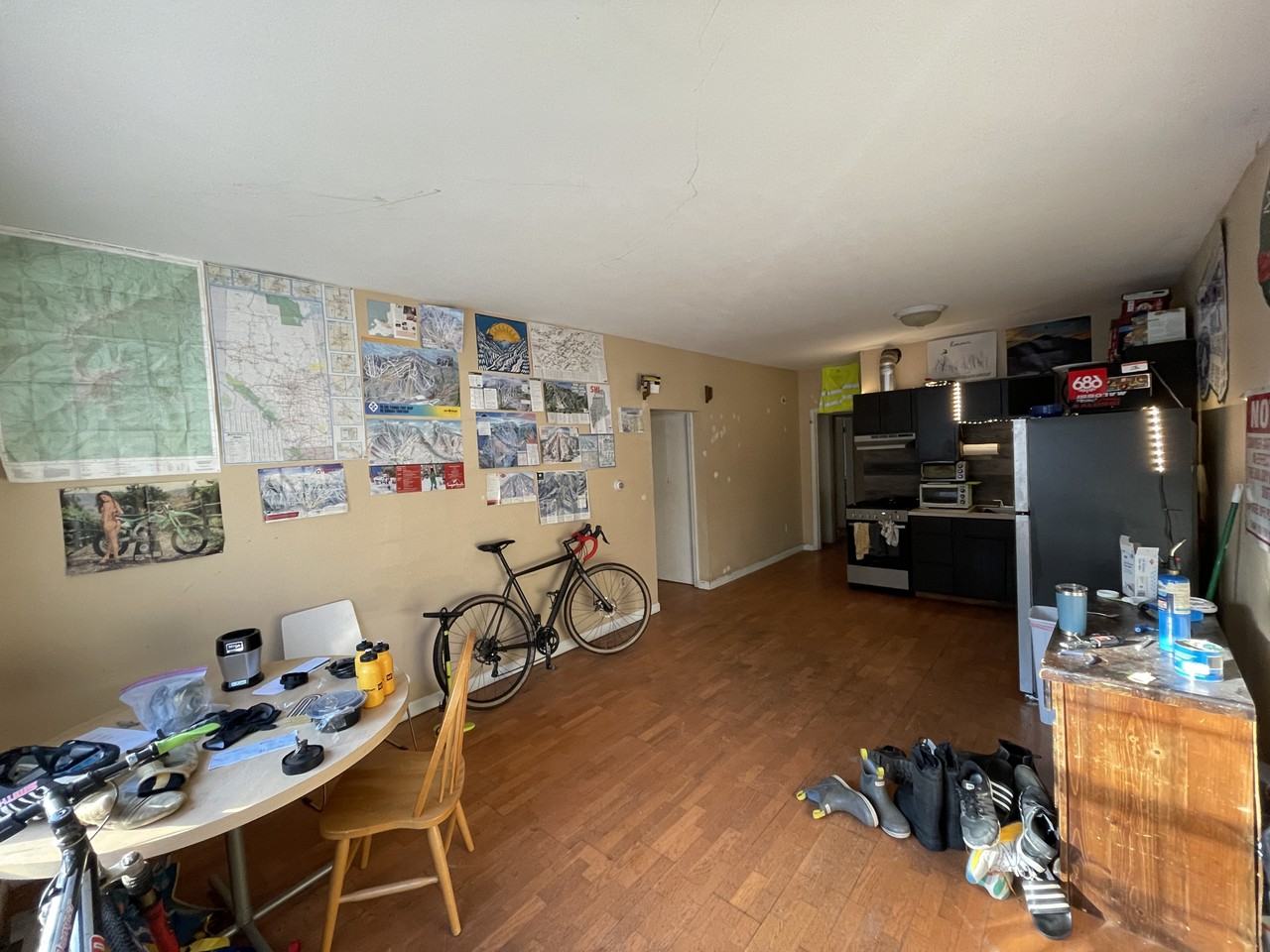 27 Mill Pond Rd - Photo 2 of 8