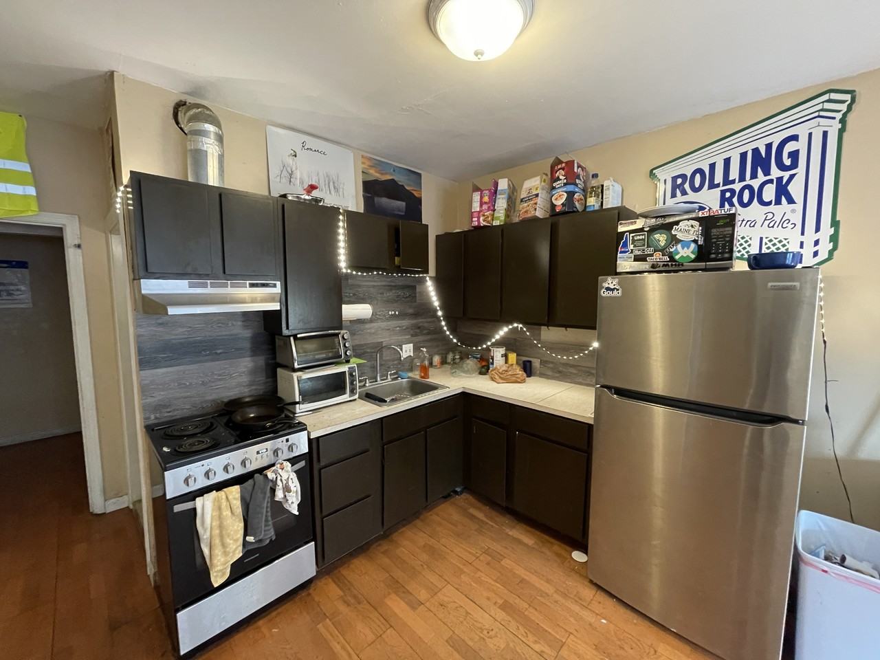 27 Mill Pond Rd - Photo 3 of 8