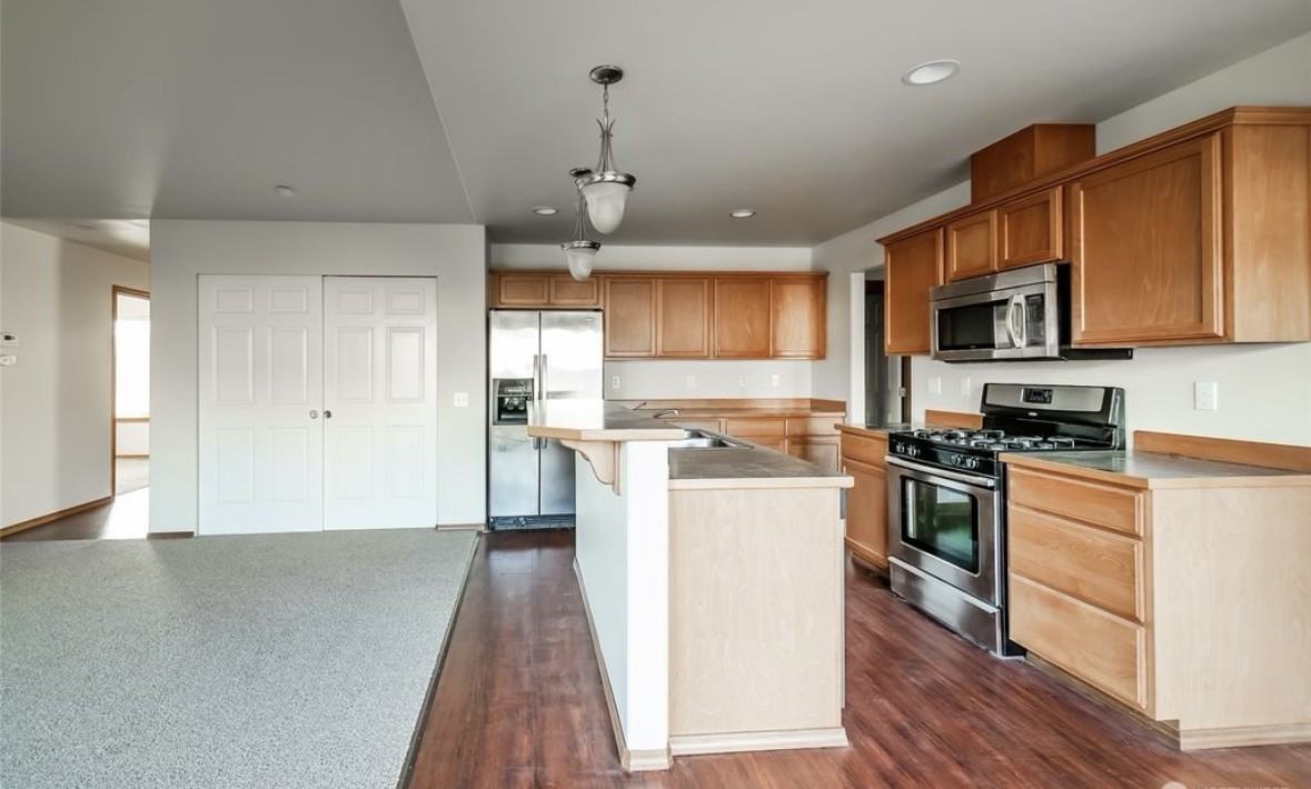 209 W Hailey Ct #NA - Photo 3 of 5