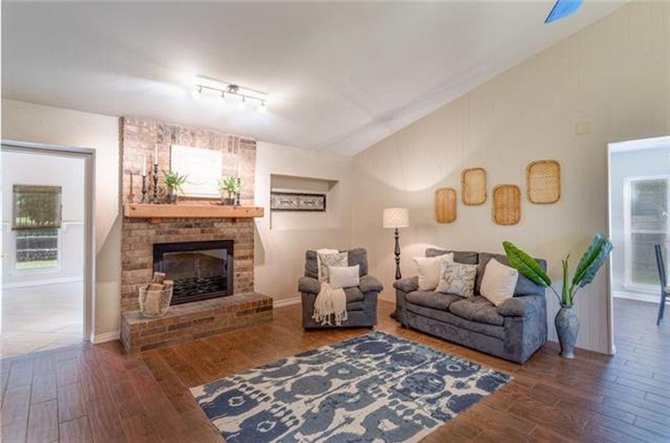 5100 Hilltop Ct #NA - Photo 5 of 21