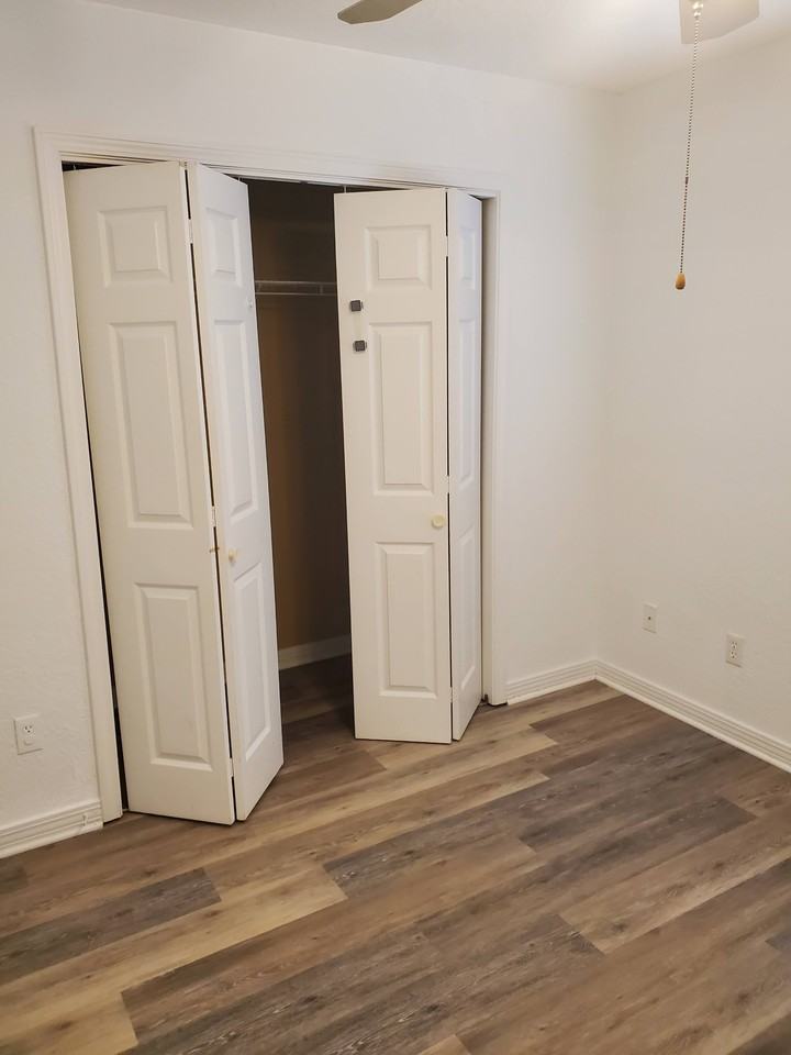 6429 Garden Dr #NA - Photo 5 of 16