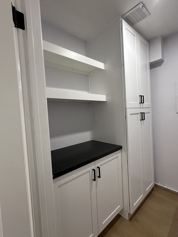 445 Ivy St #205 - Photo 4 of 18