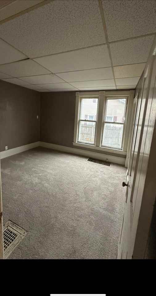 1002 E Maumee St - Photo 2 of 9