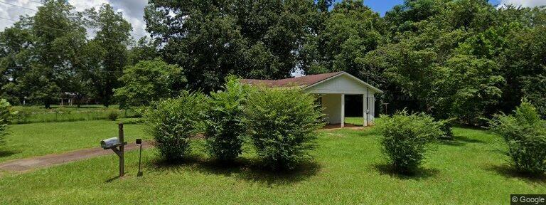 112 Andrews Dr #NA - Photo 2 of 2