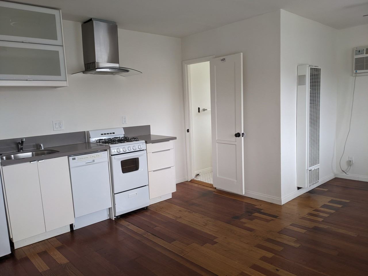 2835 Huron St #3-4 - Photo 7 of 8