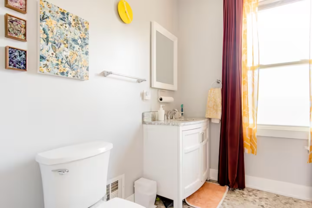 8035 John R St - Photo 6 of 19