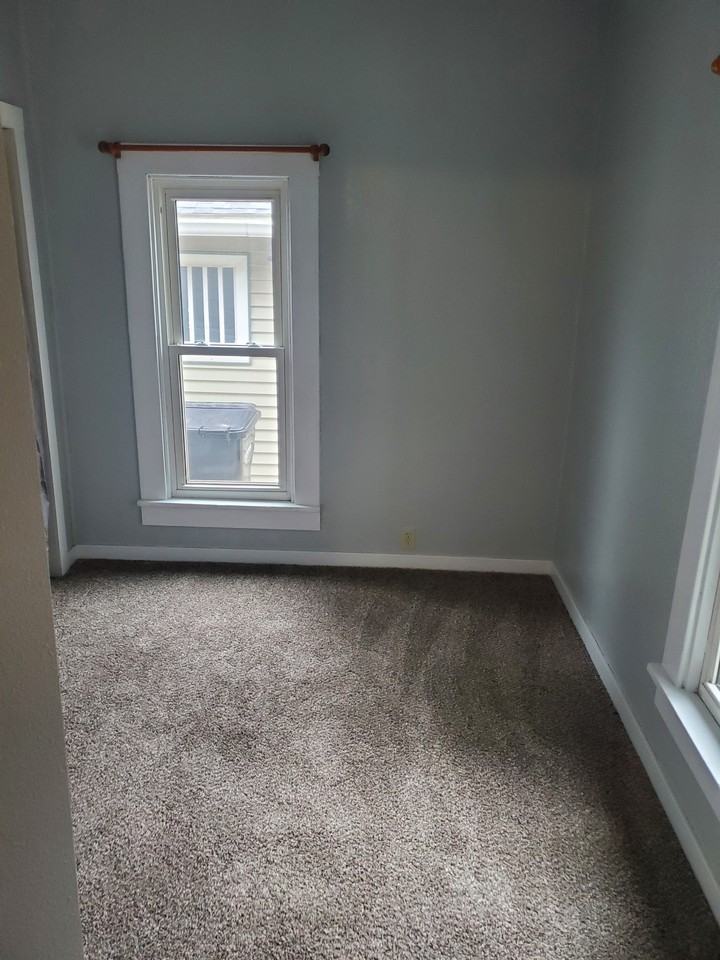 509 Floyd St #NA - Photo 2 of 8