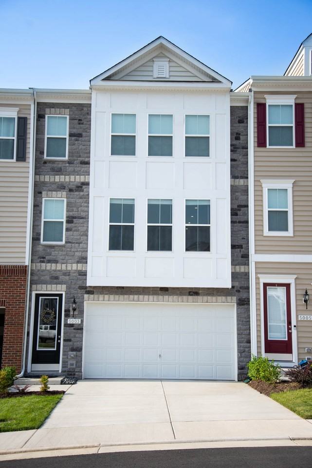 5003 Little Martha Way - Photo 2 of 27