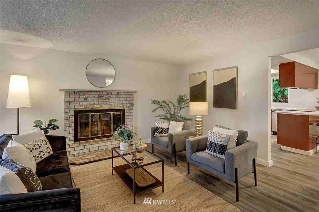 5932 140th St Se #NA - Photo 4 of 20