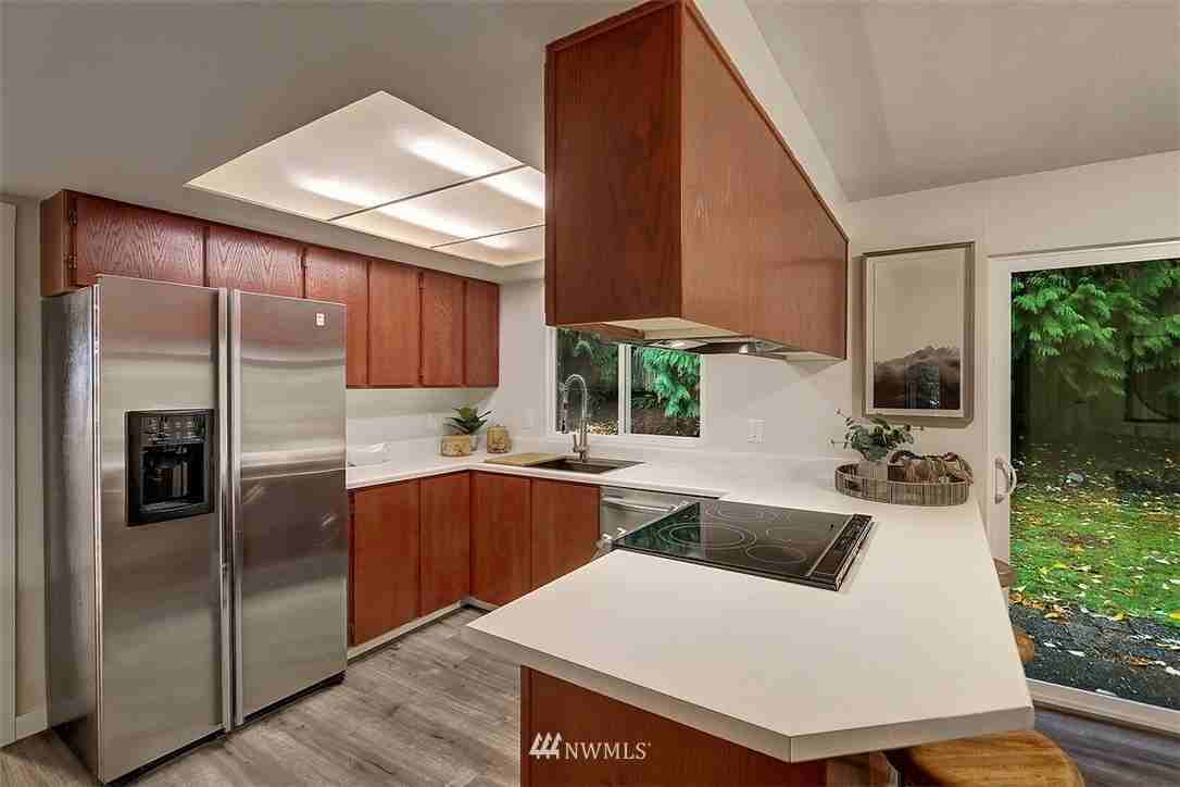 5932 140th St Se #NA - Photo 6 of 20