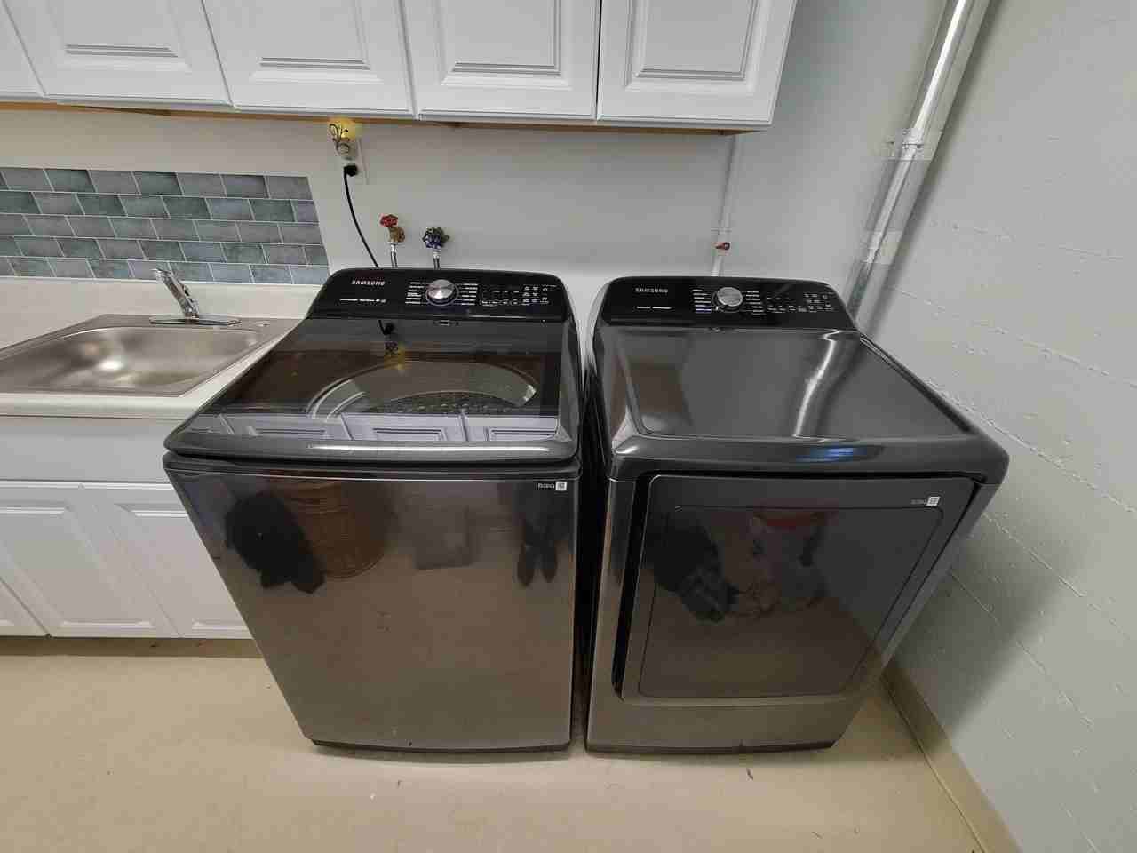 8010 181st Pl Sw #A - Photo 5 of 6