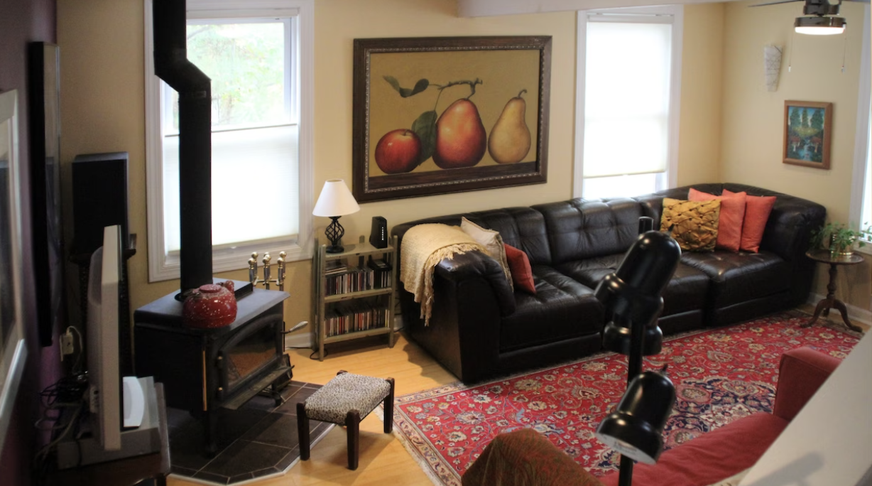 906 Hudson Rd #NA - Photo 2 of 12