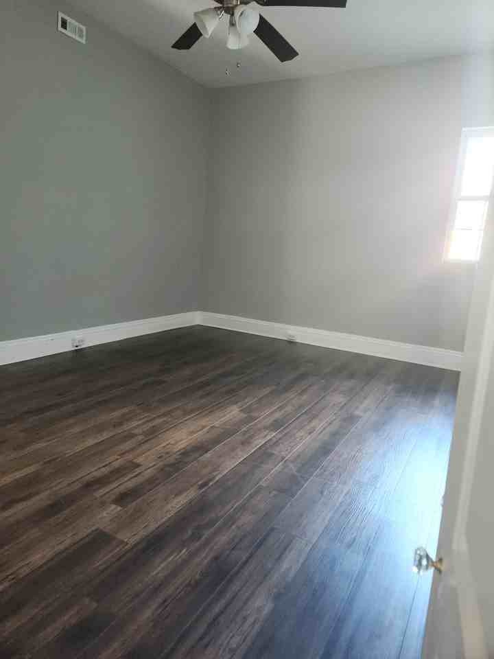 216 E Main St #B - Photo 2 of 22