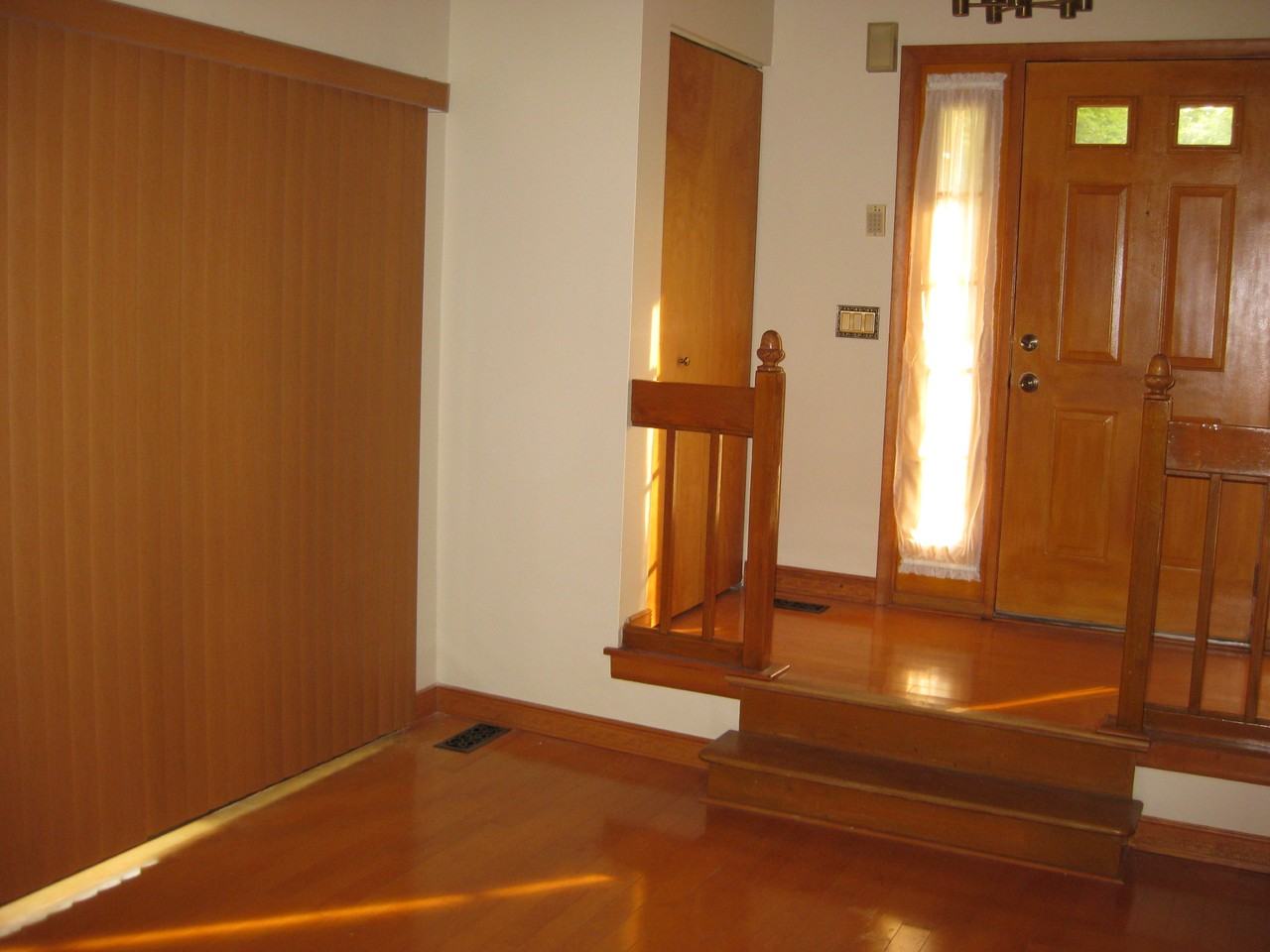 1457 Queensgreen Cir #1457 - Photo 2 of 5