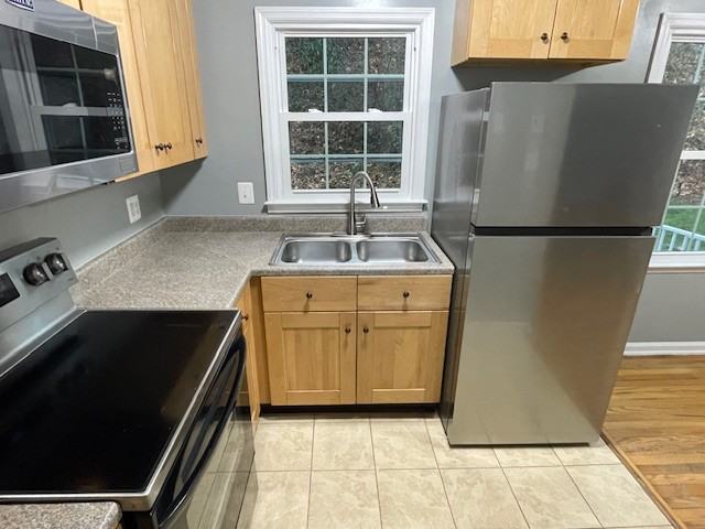 518 Viscose Ave - Photo 3 of 7