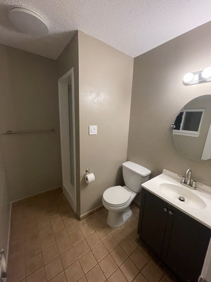 1209 W Copper Ave #NA - Photo 2 of 24