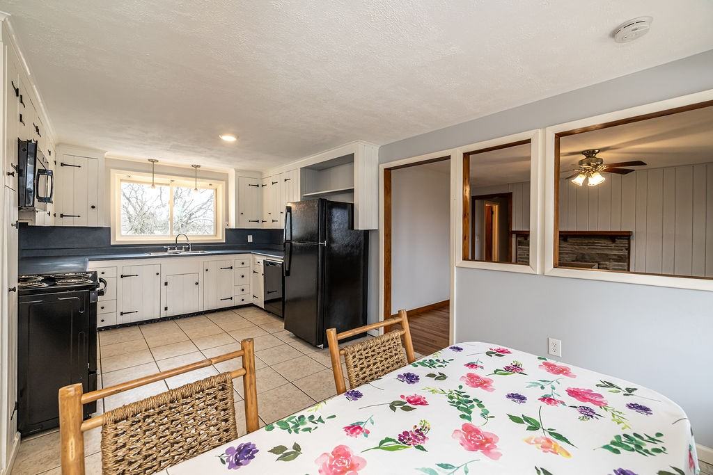 4559 Makyes Rd #NA - Photo 4 of 16