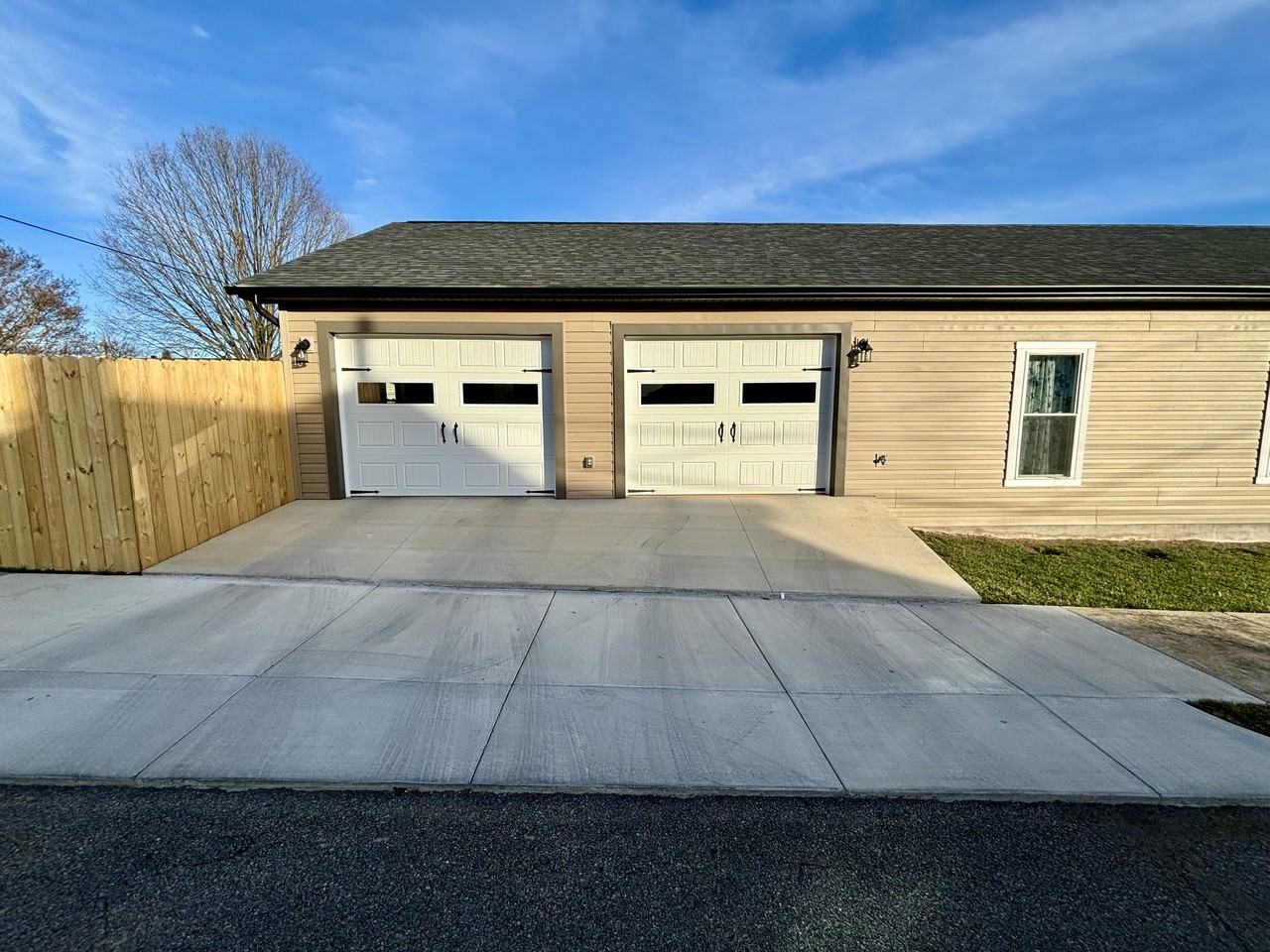 1102 Morehead Ave Se #NA - Photo 7 of 16