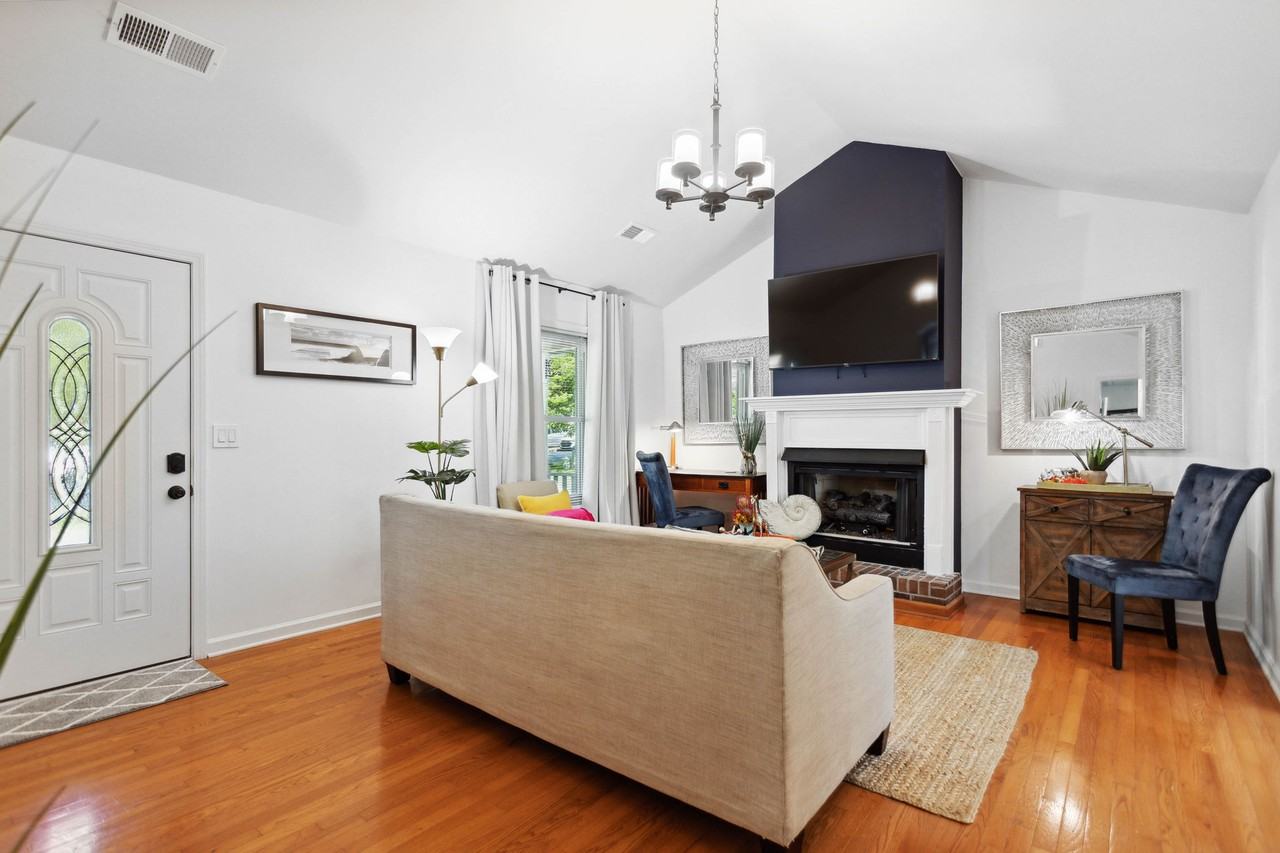 130 Pye Ct #NA - Photo 3 of 16