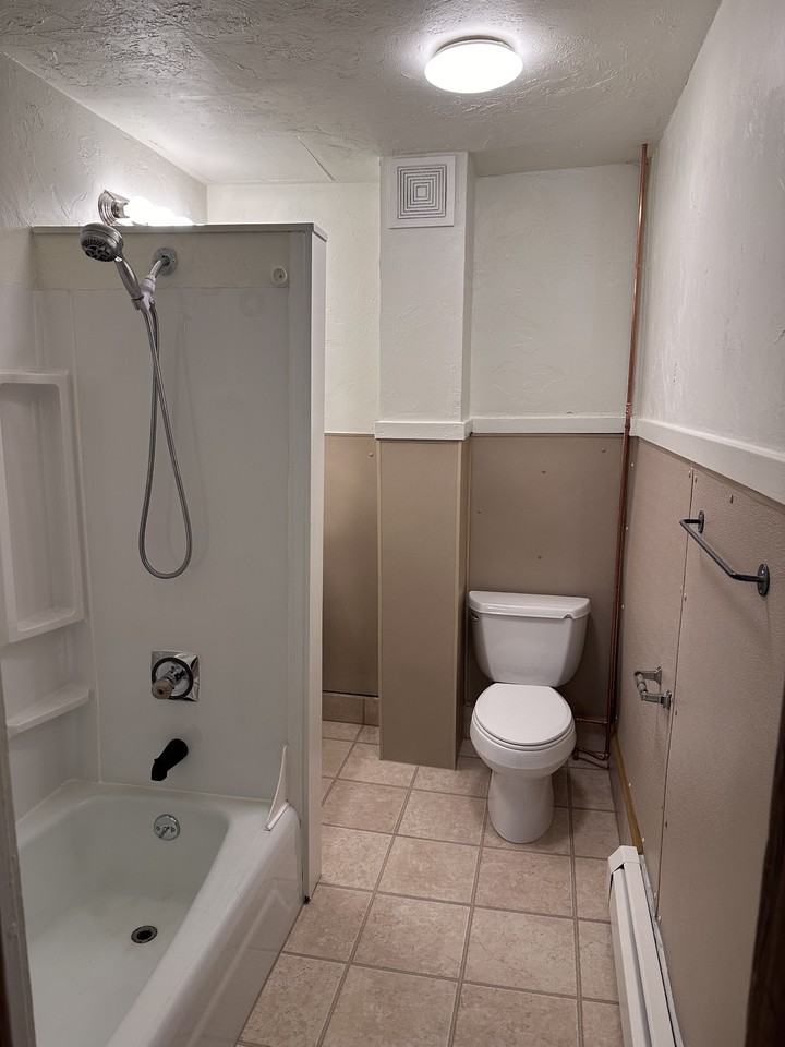 10 Walcott St #1L - Photo 3 of 22