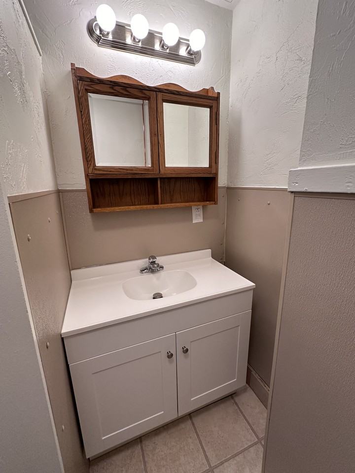 10 Walcott St #1L - Photo 7 of 22