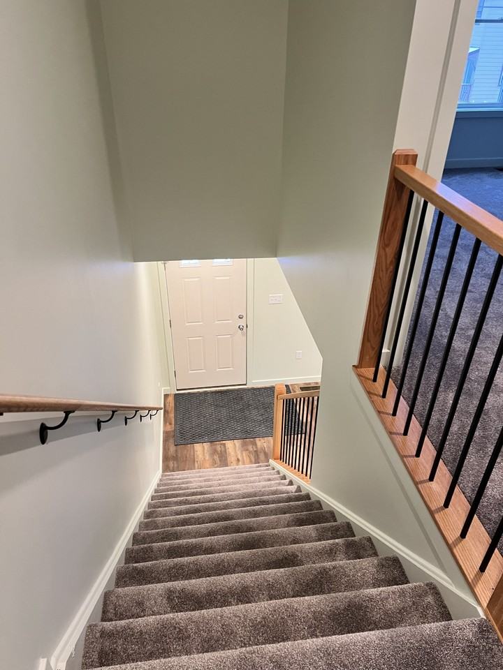 44 W Green St #44WGREENST - Photo 5 of 6
