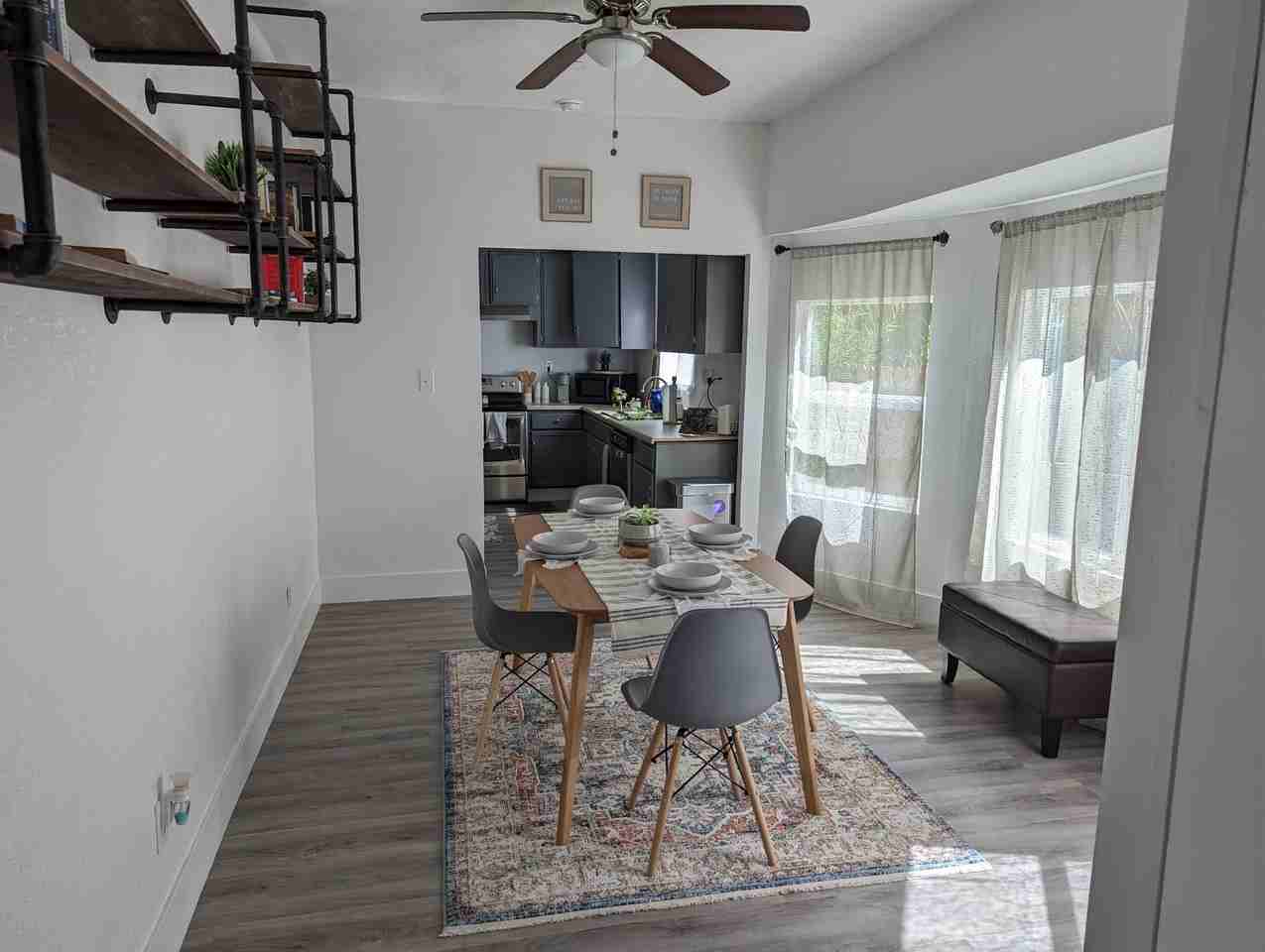 1225 E Bremer Ave #NA - Photo 2 of 11