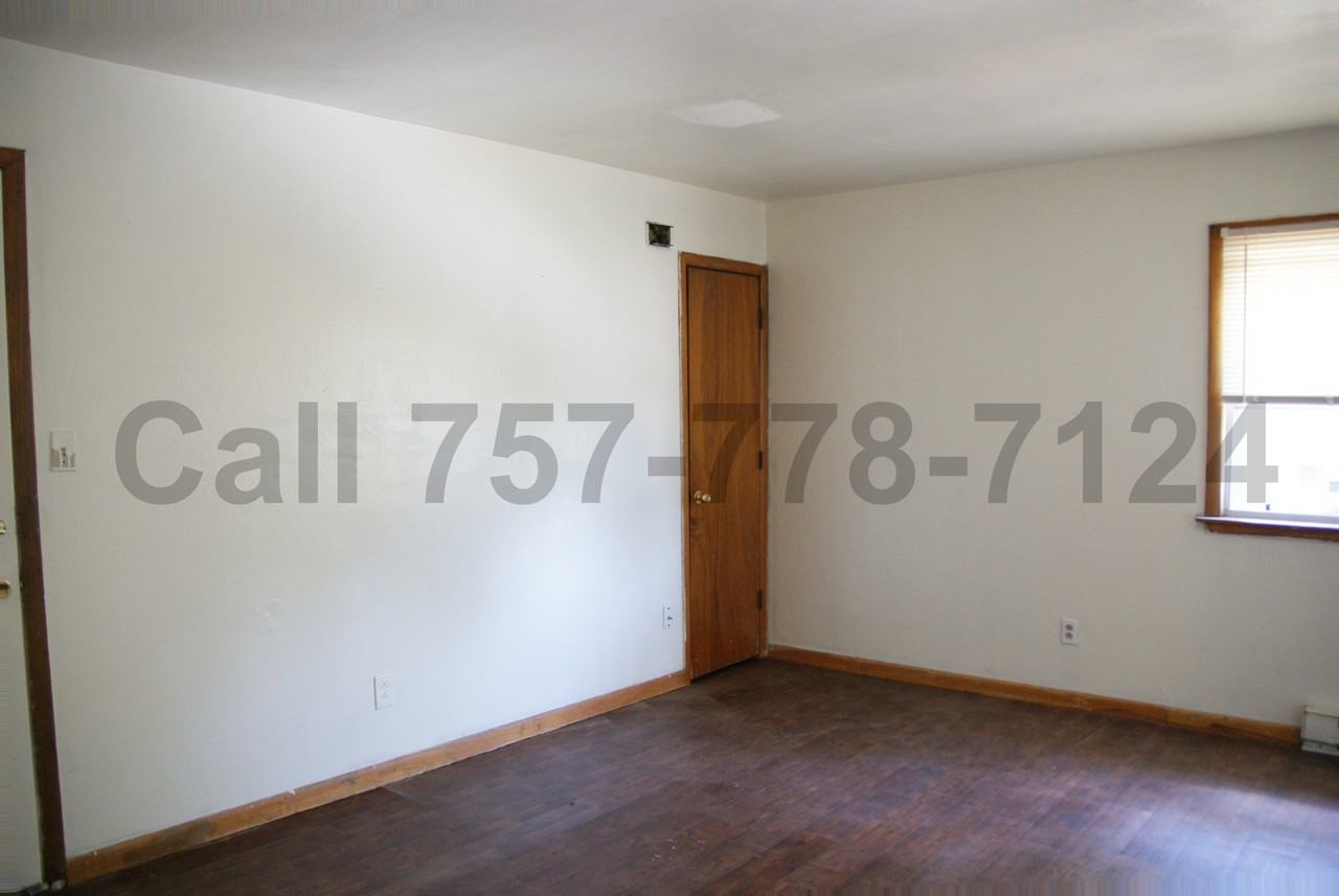 4852 East Princess Anne Road - Photo 3 of 5