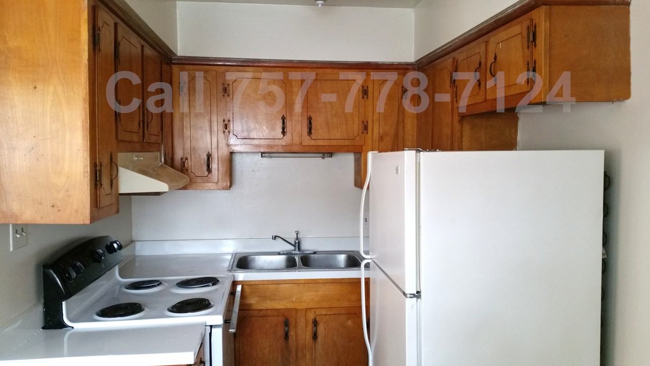 4852 East Princess Anne Road - Photo 4 of 5