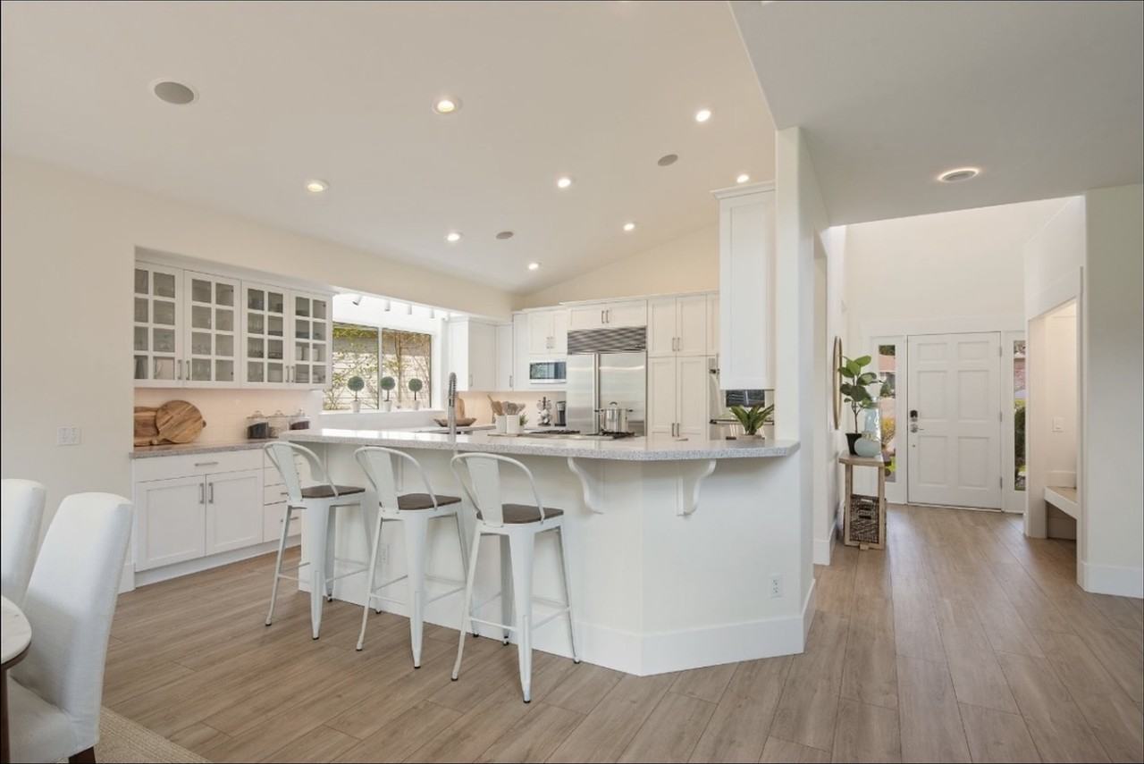 17918 Cambridge Dr #NA - Photo 3 of 14