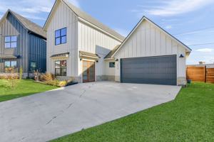 featured image of 4929 Sweetbay Rd #NA