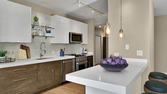 760 Central Ave #3H - Photo 2 of 3