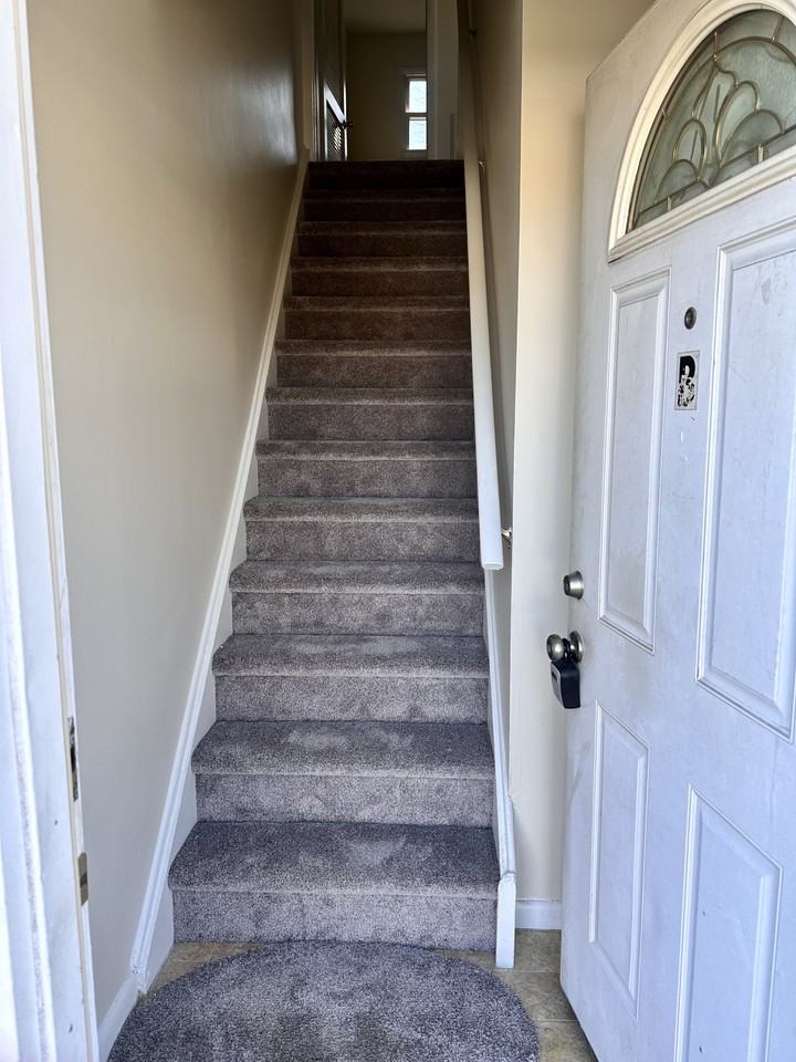 201 Strand Ave #B - Photo 2 of 15