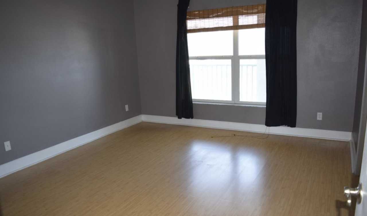 171 Portside Ave #203 - Photo 5 of 12