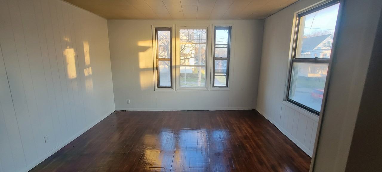 201 Pond St #3 - Photo 4 of 12